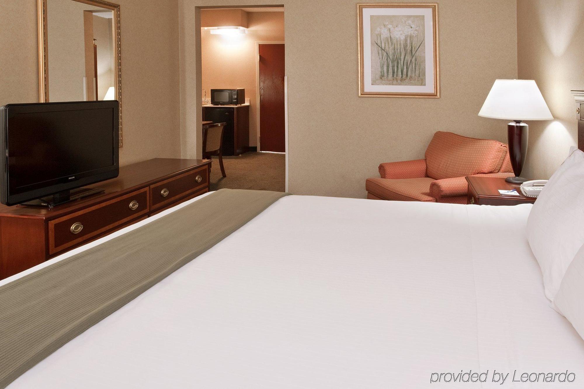 Holiday Inn Express Hotel & Suites Columbus Airport, An Ihg Hotel Gahanna Bilik gambar